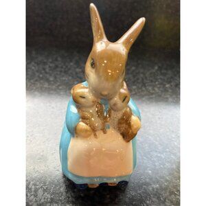 Vintage Beatrix Potter’s “Mrs. Rabbit and Bunnies” Figurine, Beswick England, 19